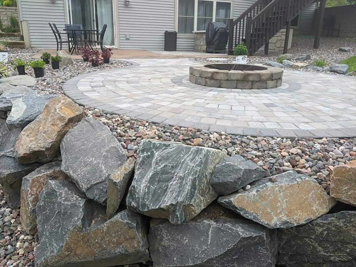Fireplace 1 - Natural Touch Landscaping